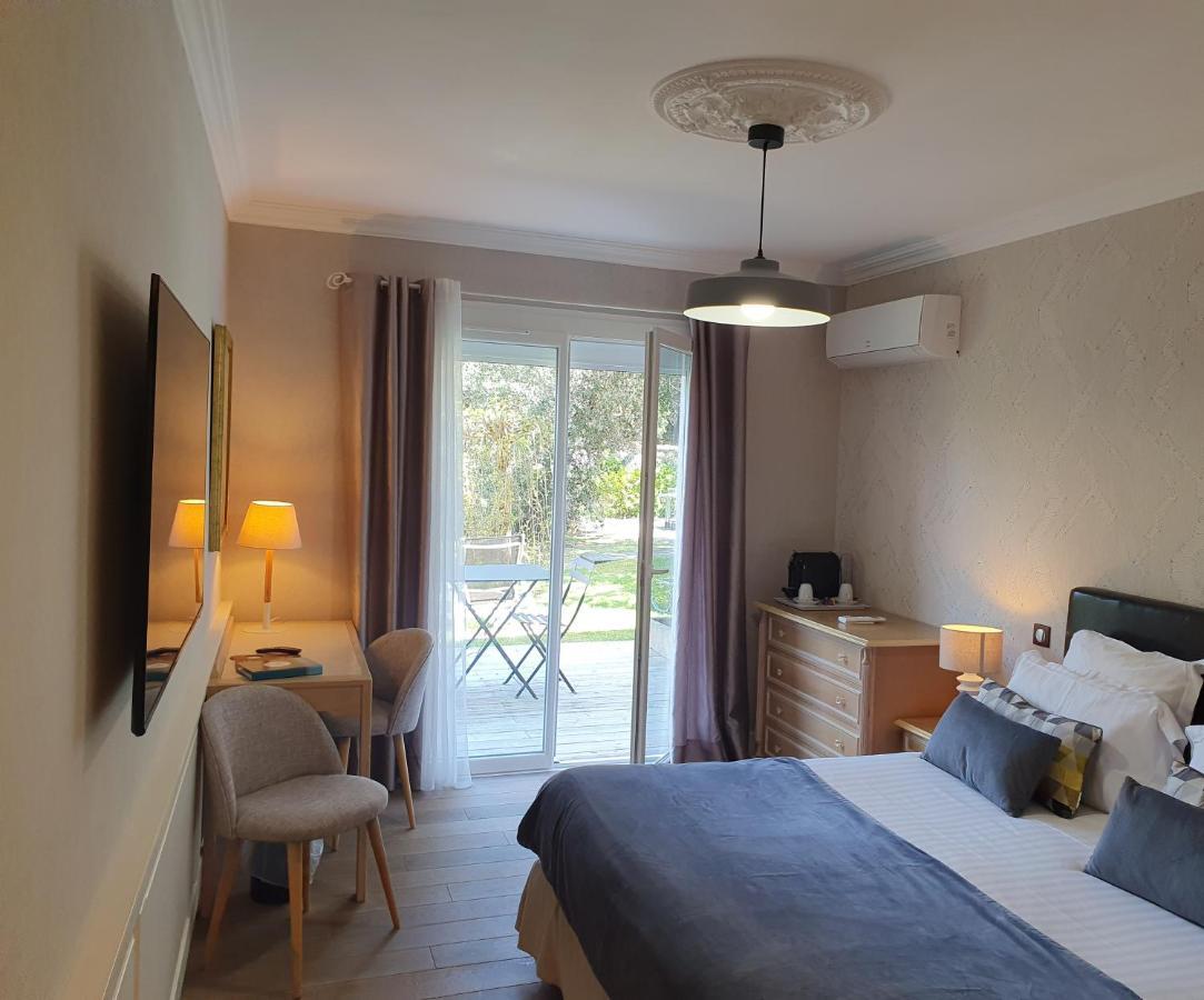 Hotel The Originals Residence De Rohan Vaux-sur-Mer Εξωτερικό φωτογραφία