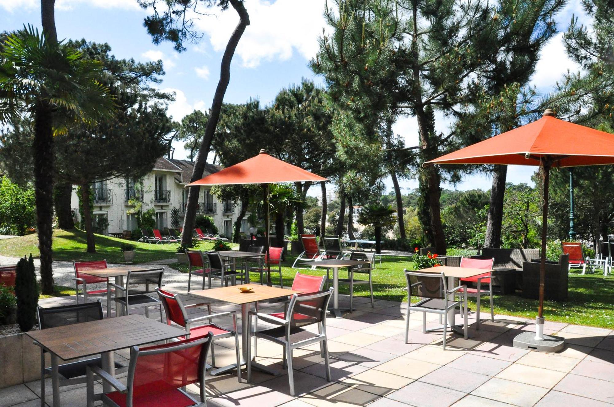 Hotel The Originals Residence De Rohan Vaux-sur-Mer Εξωτερικό φωτογραφία