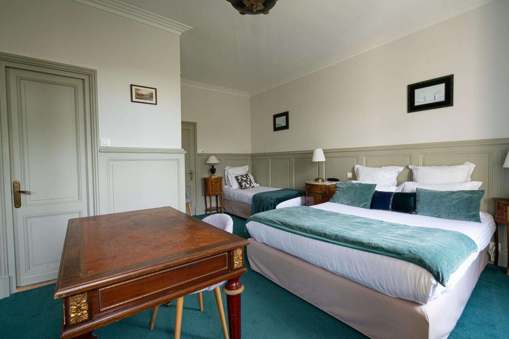 Hotel The Originals Residence De Rohan Vaux-sur-Mer Εξωτερικό φωτογραφία