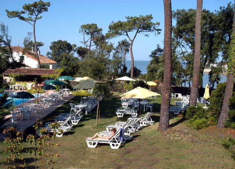 Hotel The Originals Residence De Rohan Vaux-sur-Mer Ανέσεις φωτογραφία