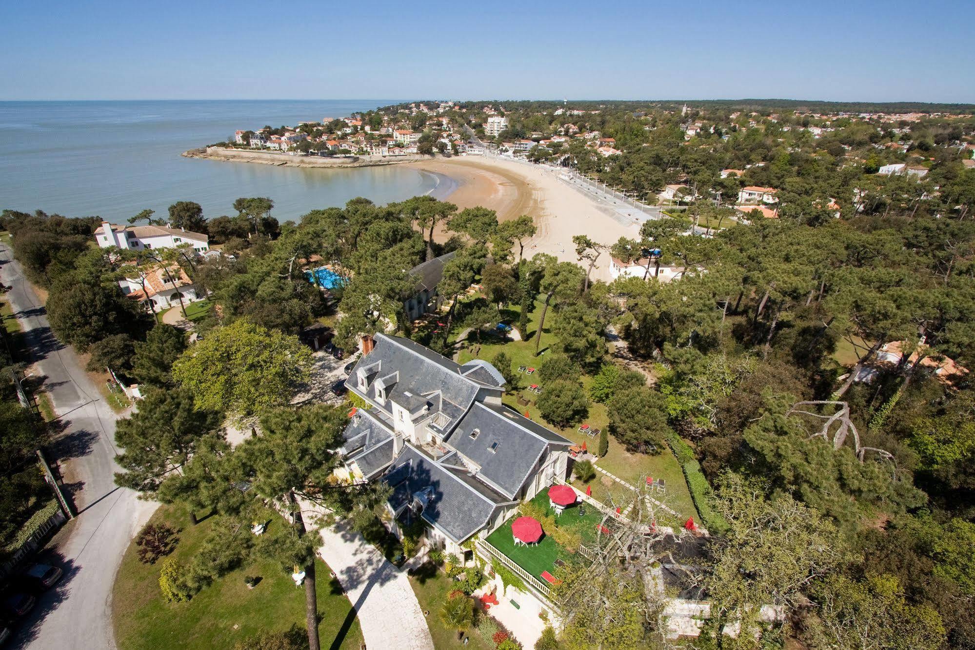 Hotel The Originals Residence De Rohan Vaux-sur-Mer Εξωτερικό φωτογραφία